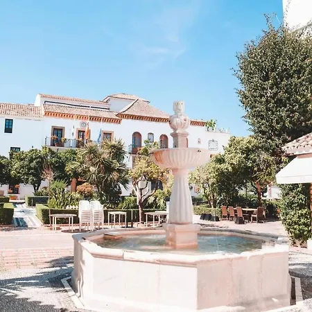 Apartment Plaza De Naranjos Centro